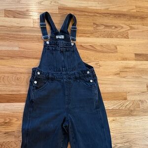 Madewell denim overalls - so fun to style!